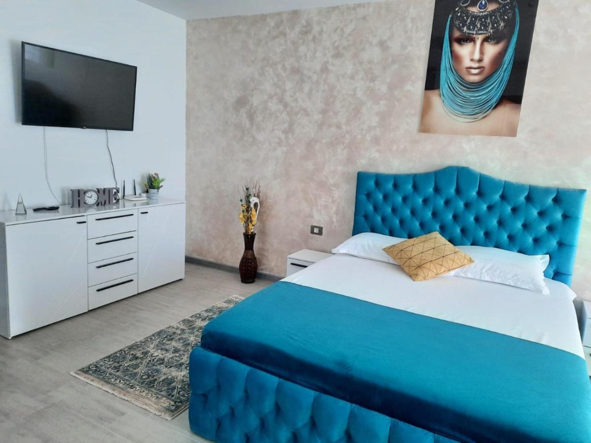 Apartament Rebeca Lux By Alezzi Beach Resort Неводарі Екстер'єр фото