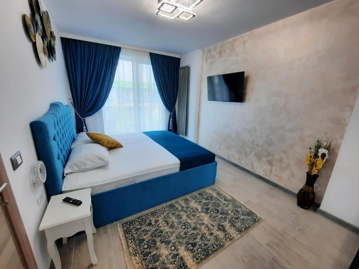 Apartament Rebeca Lux By Alezzi Beach Resort Неводарі Екстер'єр фото